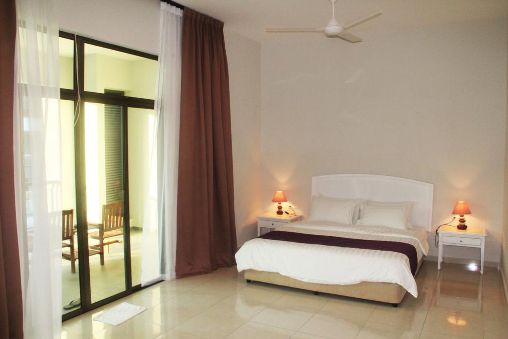 The Bliss Malacca Exteriör bild